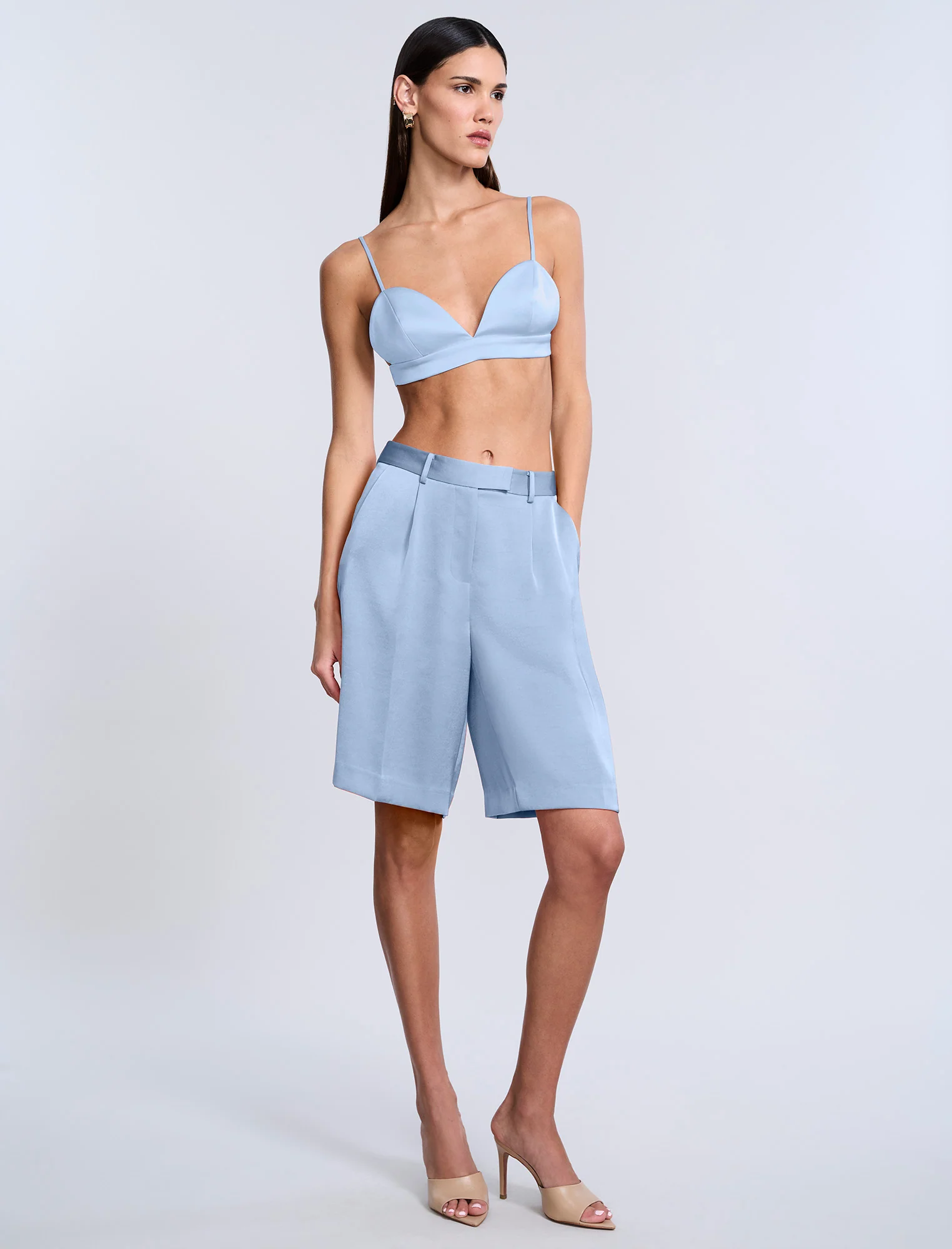 Bermuda Shorts - Builderot