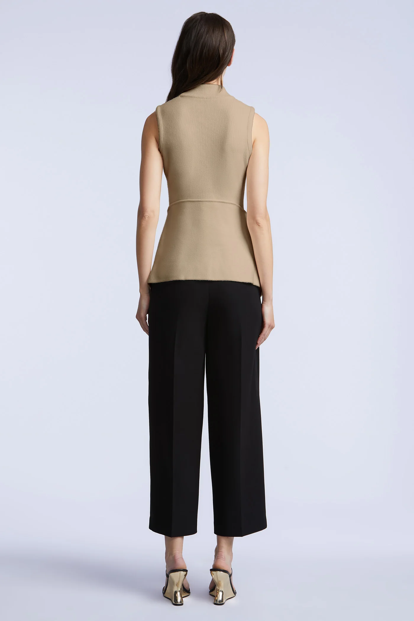 Rhea Sweater - Builderot