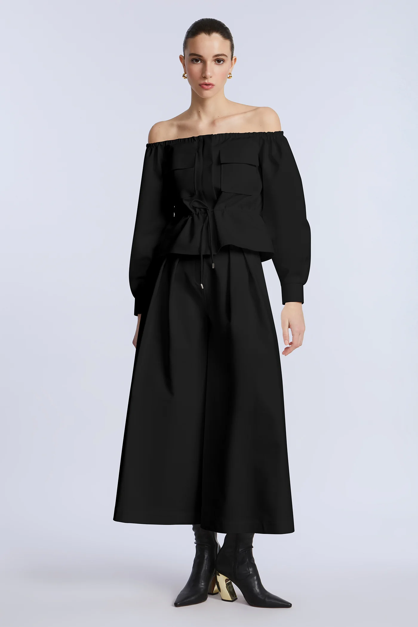 Pleated Front Crop Pant - Builderot