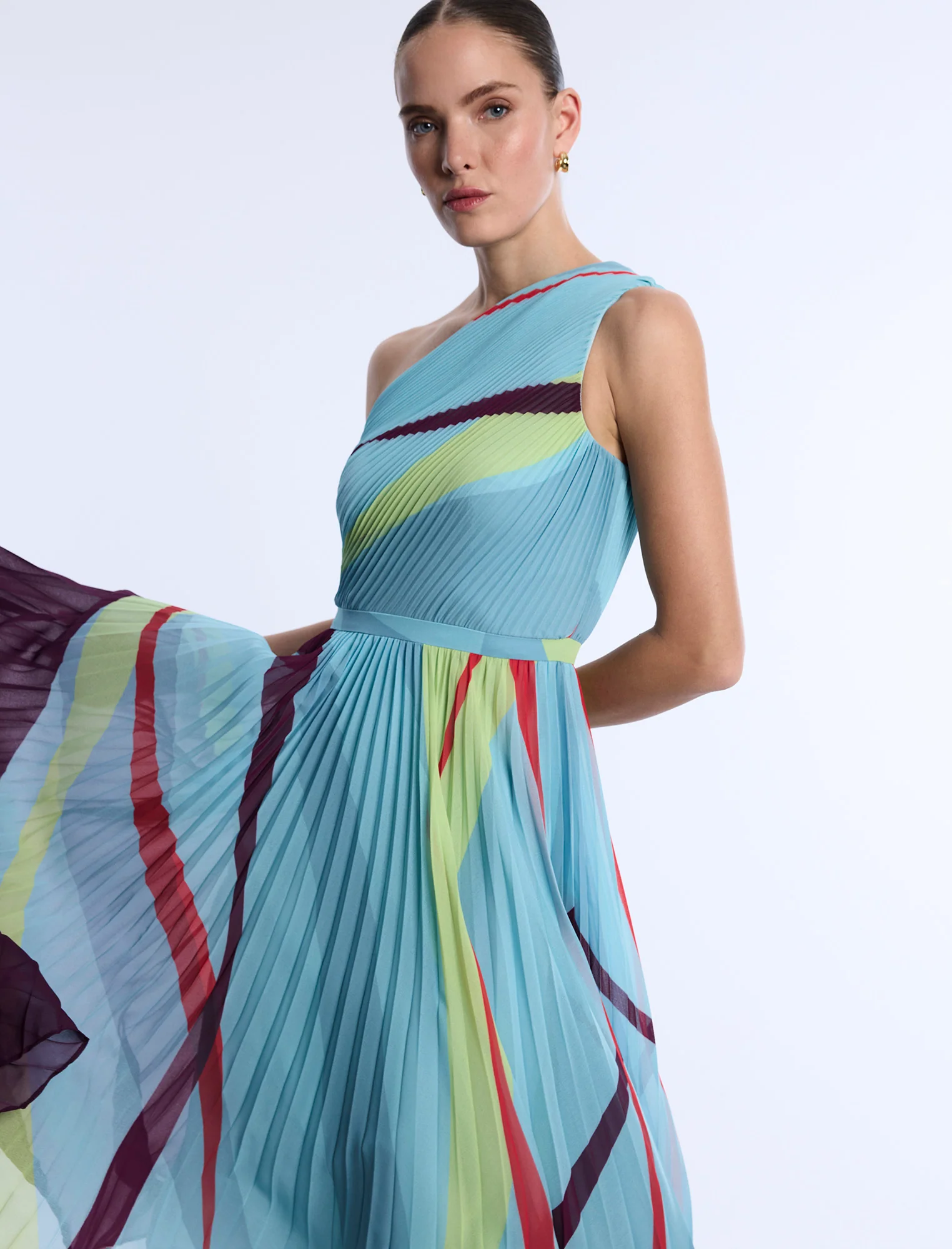 Printed Pleated Dress - Builderot